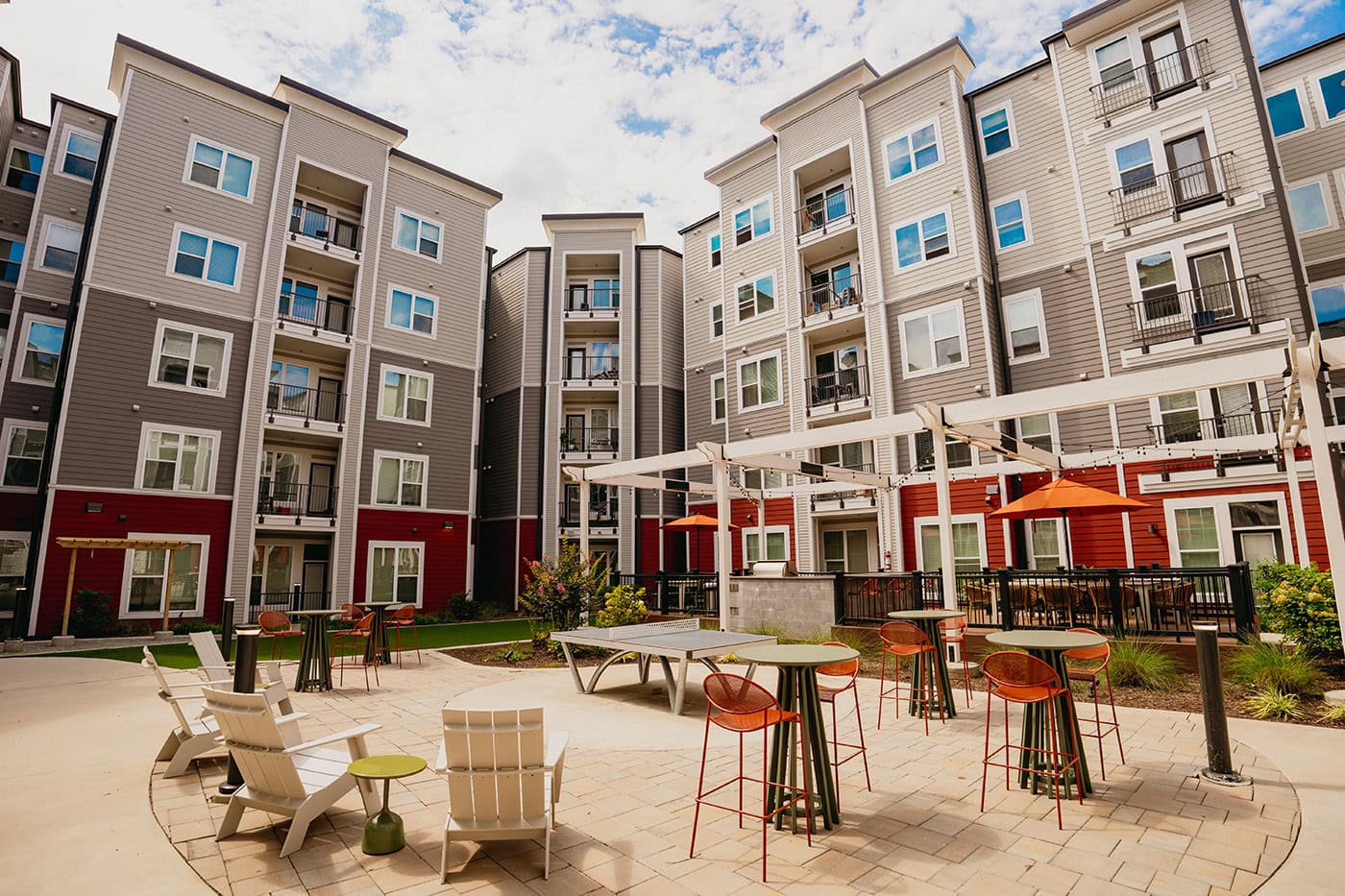 1400The Drake Courtyard